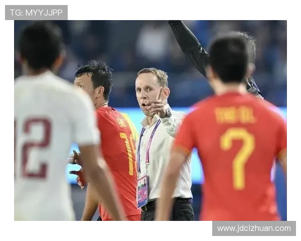 近期多位国际足球明星纷纷抵达中国引发球迷热议